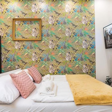 Economy Downtown Design Apartments - Free Parking - Balcony - Super Puplic Transport - Ac Budapest Ngoại thất bức ảnh