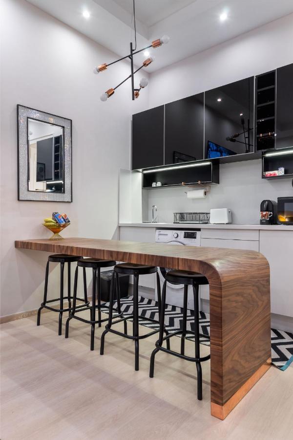 Economy Downtown Design Apartments - Free Parking - Balcony - Super Puplic Transport - Ac Budapest Ngoại thất bức ảnh