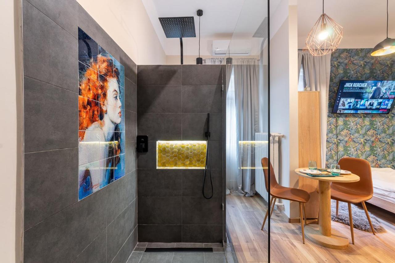 Economy Downtown Design Apartments - Free Parking - Balcony - Super Puplic Transport - Ac Budapest Ngoại thất bức ảnh